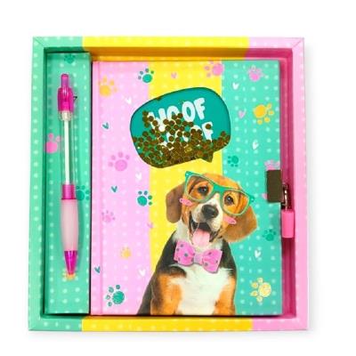 Блокнот на замочку з ручкою 190x200x25mm, 70g, 56 л, Песик в окулярах і метелику Блокнот на замочку з ручкою 190x200x25mm, 70g, 56 л, Песик в окулярах і метелику