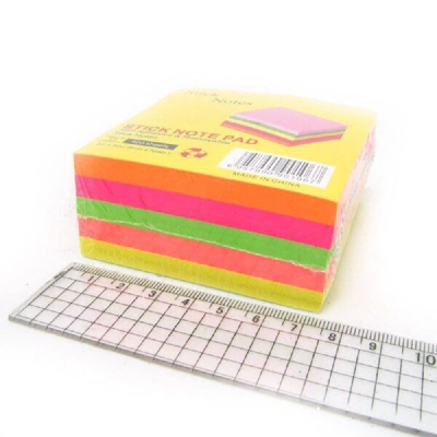 DSCN5175 Папір самокл. 5кол, 400шт, 7.6*7.6см DSCN5175 Папір самокл. 5кол, 400шт, 7.6*7.6см