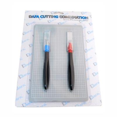 Набір для моделювання 2011: килимок самовідновлювальний, 2 макетних ножі, DAFA Набір для моделювання 2011: килимок самовідновлювальний, 2 макетних ножі, DAFA