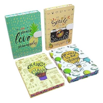 Блокнот на кнопці "Love" лінія, 32К, 13,4*19см, 144P, 80G, кол. край, mix4 N32K90013 