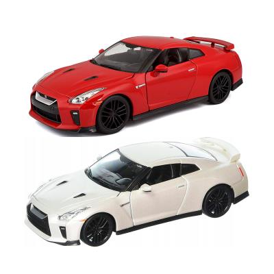Автомодель - NISSAN GT-R (асорті червоний, білий металік, 1:24) Автомодель - NISSAN GT-R (асорті червоний, білий металік, 1:24)