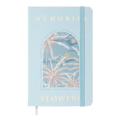 Книжка записна ESSENCE, на гумці, А6, 80 арк., клітинка., офсет крем., тв.лам.обл., біла