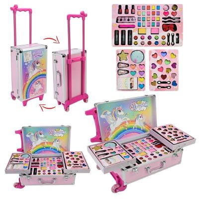 Набір стиліста арт. FT2066 (8шт/2) набір у валізі, силіконові коліщатка, тіні, лак, помада, аксес.