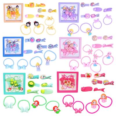 Аксесуари для волосся арт. CN240711 (120шт) мікс видів, резиночки та заколочки для волосся короб. Аксесуари для волосся арт. CN240711 (120шт) мікс видів, резиночки та заколочки для волосся короб.